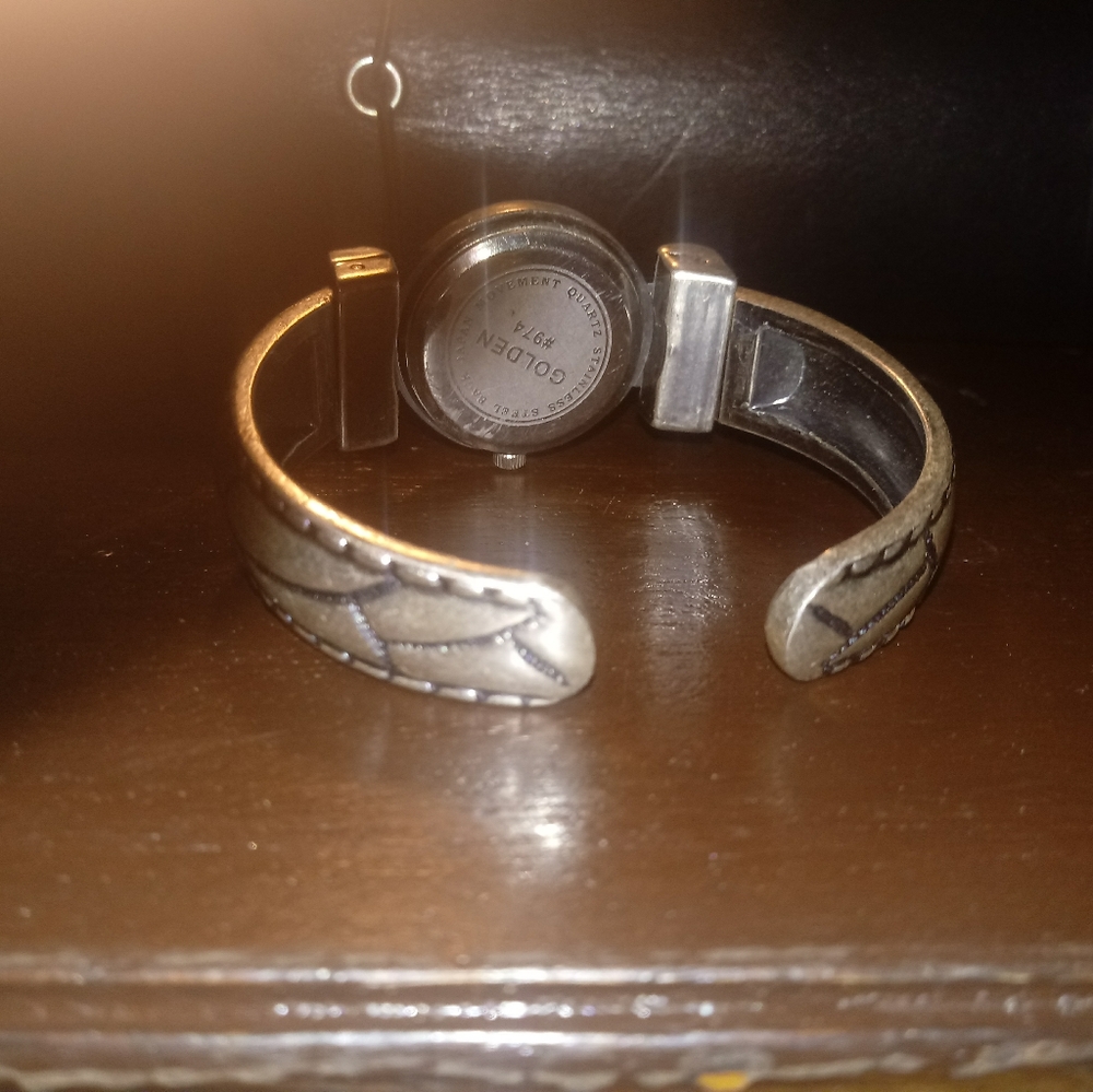 Ladies watch - Picture 2 of 2